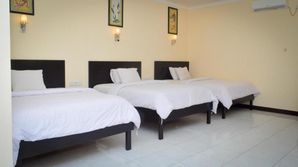Uni Beach Hotel Pangandaran Eksteriør bilde